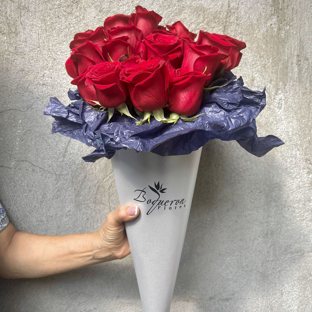 CAJA DE FLORES EN MEDELLIN POBLADO