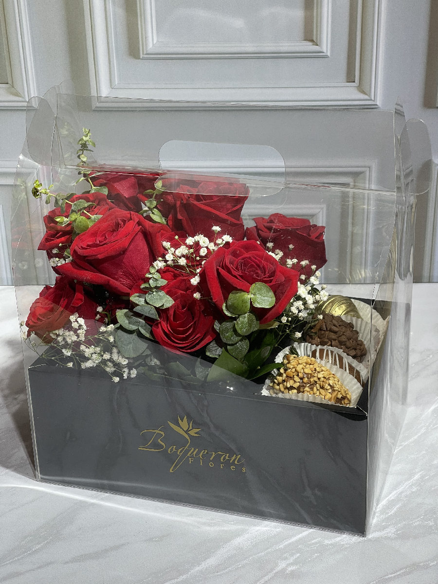Lonchera rosas  fresas de Boquerón Flores